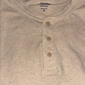 Izod Men's Cream Long Sleeve Henley Shirt size XL